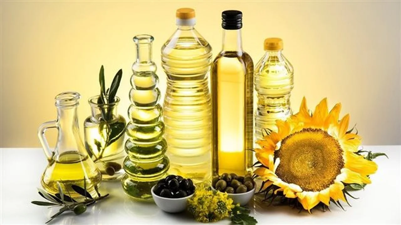 تباين أسعار الزيت في الأسواق الجمعة: انخفاض سعر لتر عباد الشمس واستقرار سعر الذرة